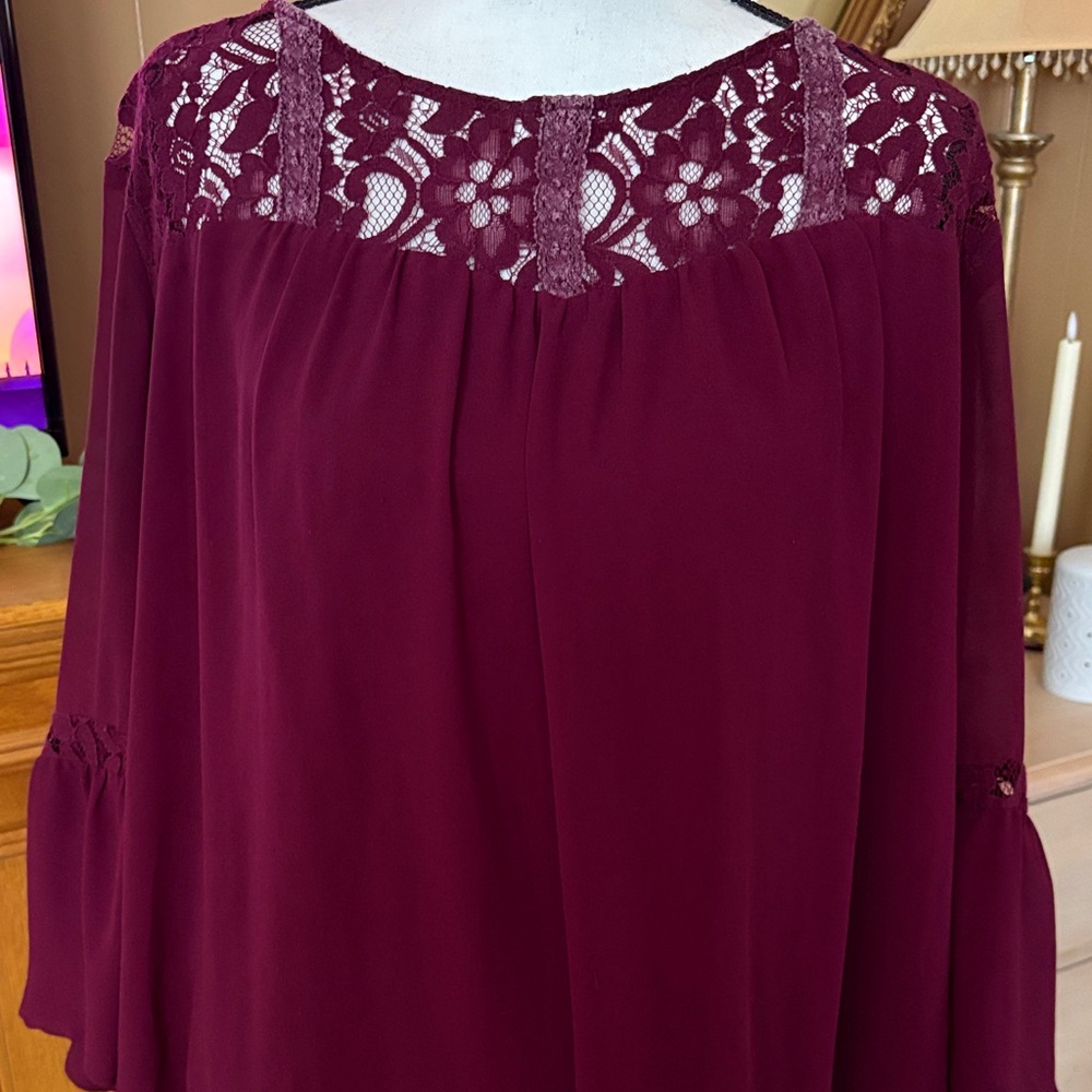 Elegant Lace Trim Burgundy Blouse